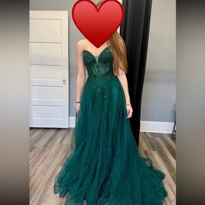 Emerald Green Beaded Tulle Prom Gown